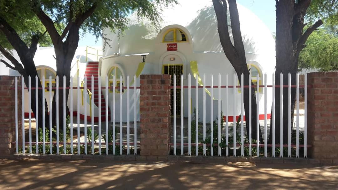 Steps Accommodation Gobabis Экстерьер фото